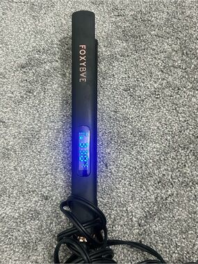 FOXYBae Professional Hair Straightener -